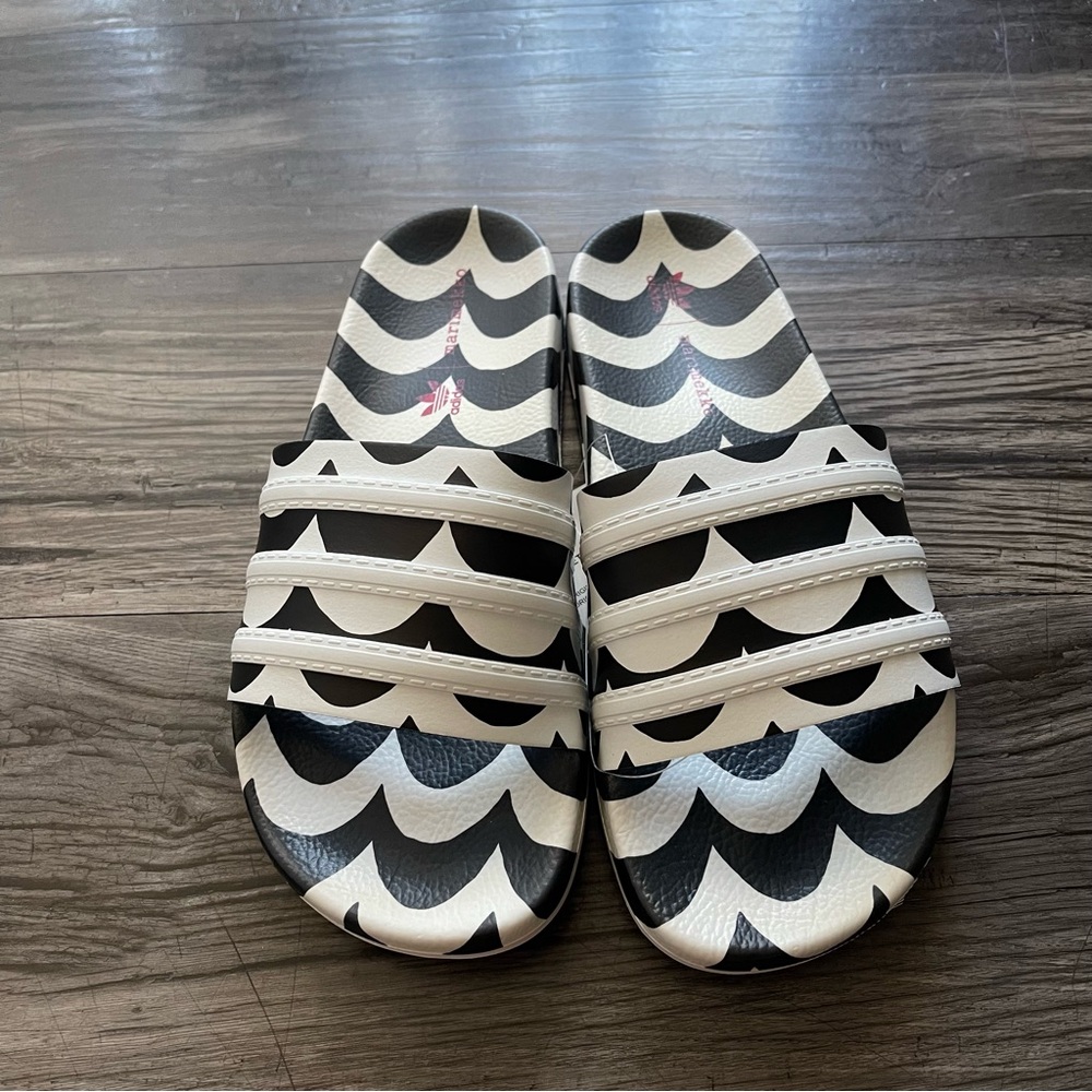 adidas Black and White Women's Slippers - Picture 8 of 16